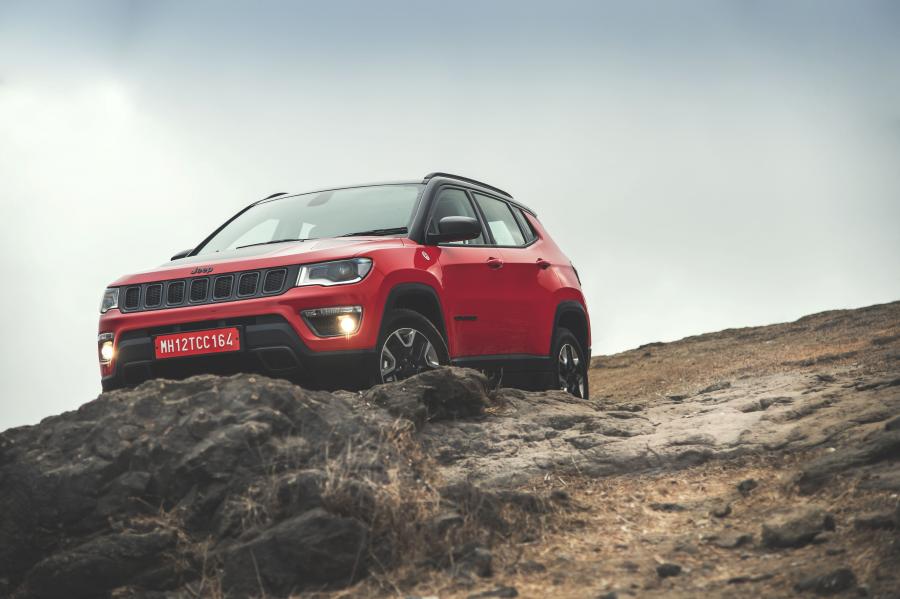  Jeep Compass Trailhawk (MP) 2019 года  (IN) (фото 3 из 12)